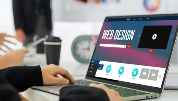 WEBTE City İzmir Bölgesinde Hizmet verenlerden Web Tasarım Teklifleri Al