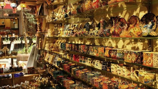 En Şık ve Özel Hediyelik Eşya Firmalarını Keşfedin